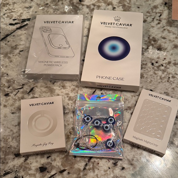 Velvet Caviar Blue and White Phone Case Set